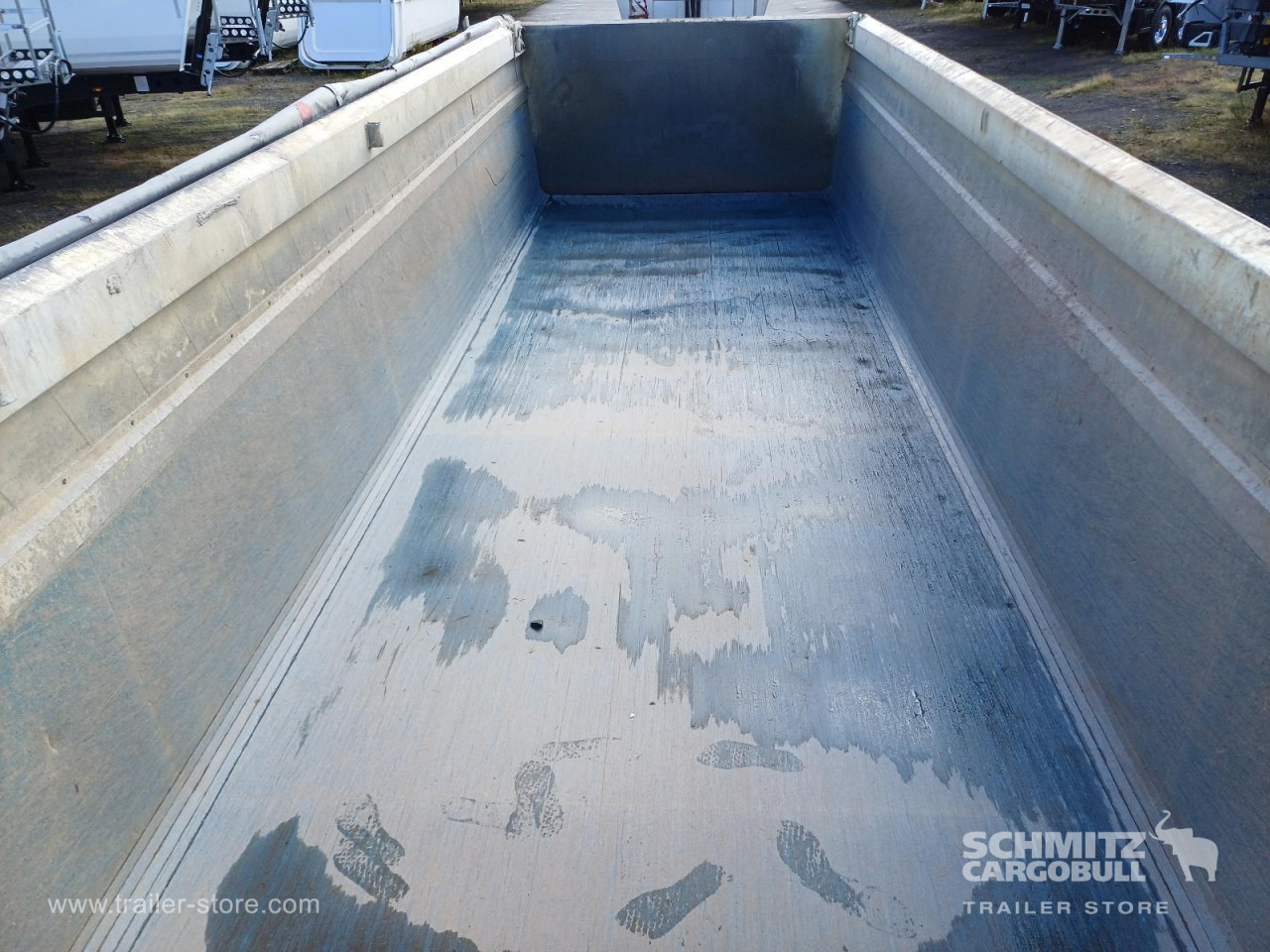 SCHMITZ Auflieger Kipper Alukastenmulde 24m³ - Semirremolque volquete: foto 5 SCHMITZ Auflieger Kipper Alukastenmulde 24m³ - Semirremolque volquete: foto 5