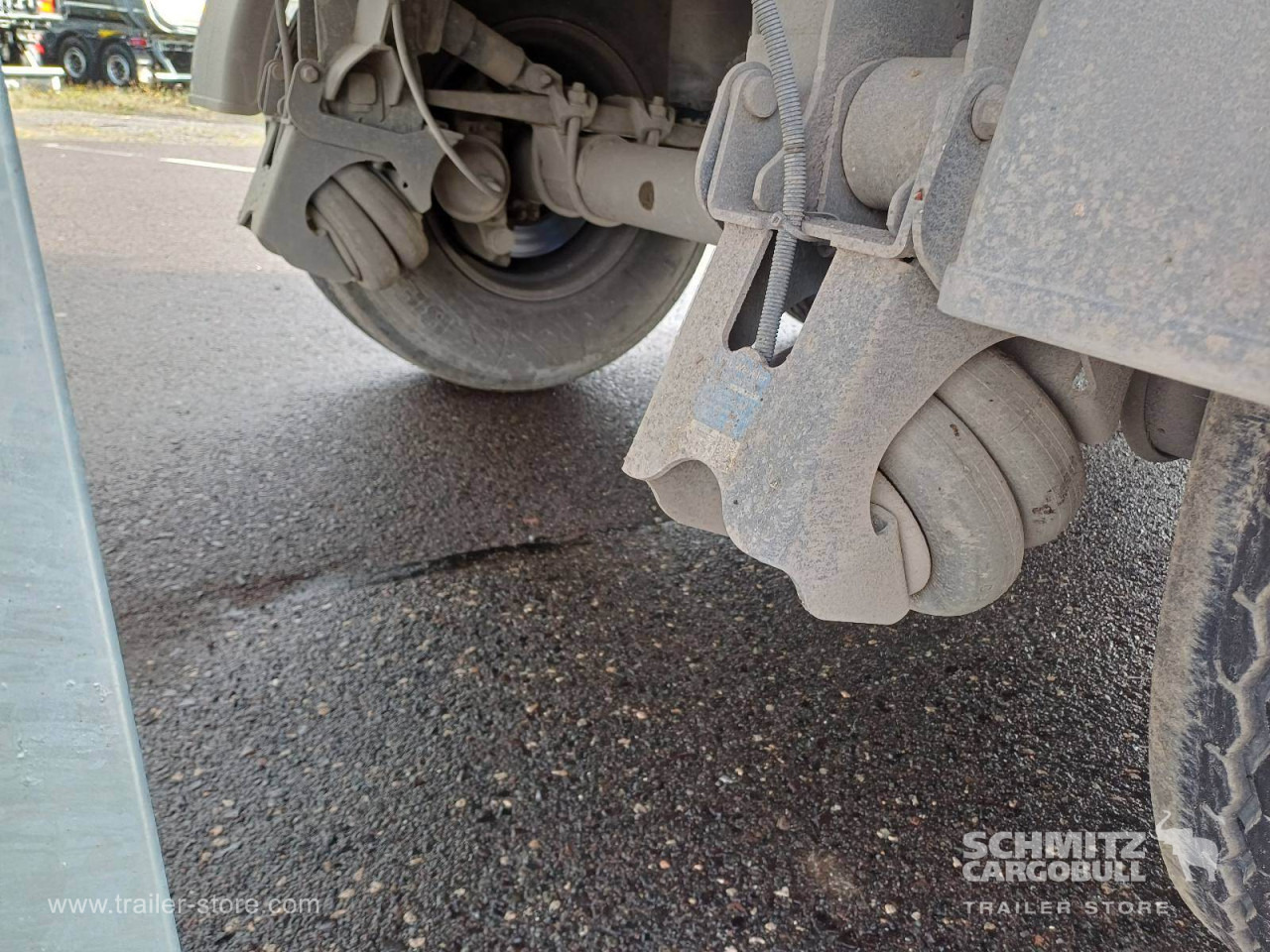 SCHMITZ Auflieger Kipper Alukastenmulde 24m³ - Semirremolque volquete: foto 3 SCHMITZ Auflieger Kipper Alukastenmulde 24m³ - Semirremolque volquete: foto 3