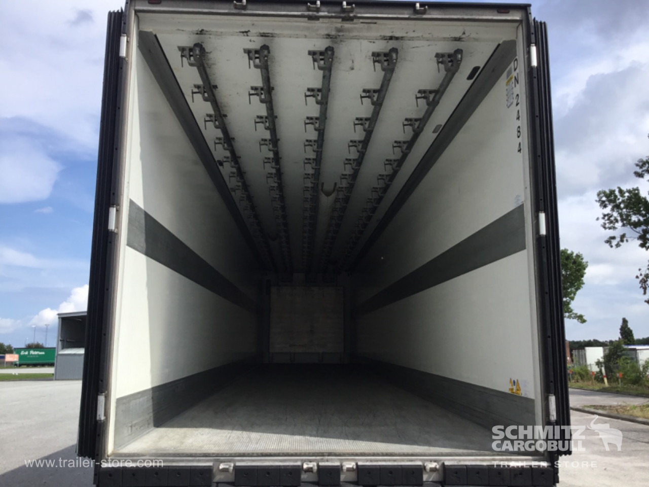 Semirremolque isotérmico SCHMITZ Reefer Meat hanging system: foto 9 Semirremolque isotérmico SCHMITZ Reefer Meat hanging system: foto 9