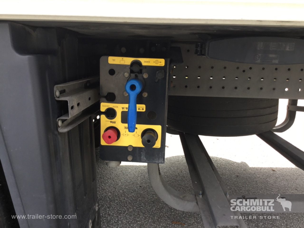 Semirremolque isotérmico SCHMITZ Reefer Meat hanging system: foto 6 Semirremolque isotérmico SCHMITZ Reefer Meat hanging system: foto 6