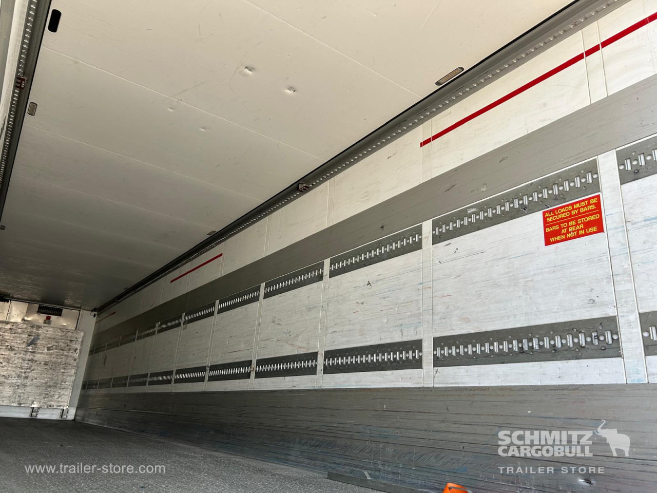 SCHMITZ Reefer Multitemp - Semirremolque isotérmico: foto 3 SCHMITZ Reefer Multitemp - Semirremolque isotérmico: foto 3