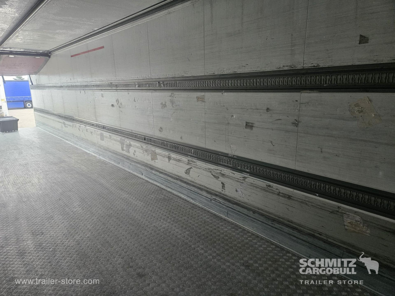 SCHMITZ Reefer Multitemp - Semirremolque isotérmico: foto 2 SCHMITZ Reefer Multitemp - Semirremolque isotérmico: foto 2