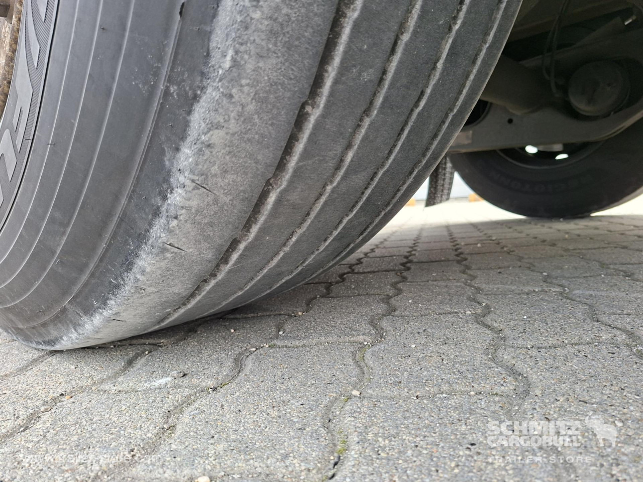 KOEGEL Reefer Standard - Semirremolque isotérmico: foto 4 KOEGEL Reefer Standard - Semirremolque isotérmico: foto 4