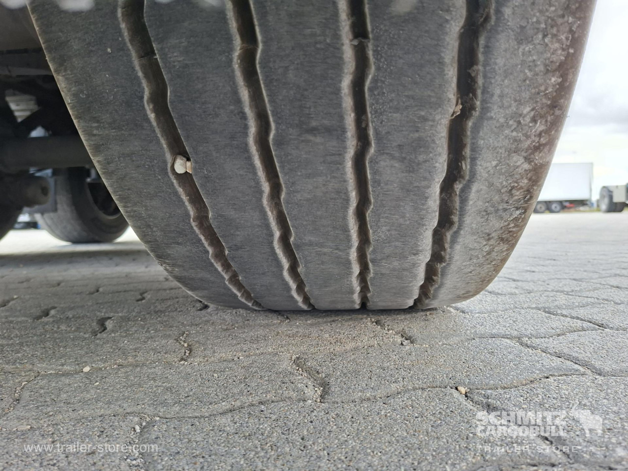 SCHMITZ Reefer Multitemp - Semirremolque isotérmico: foto 5 SCHMITZ Reefer Multitemp - Semirremolque isotérmico: foto 5