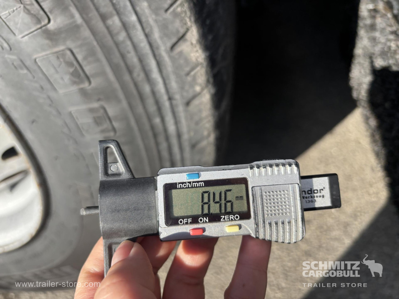 SCHMITZ Curtainsider Standard - Semirremolque lona: foto 3 SCHMITZ Curtainsider Standard - Semirremolque lona: foto 3