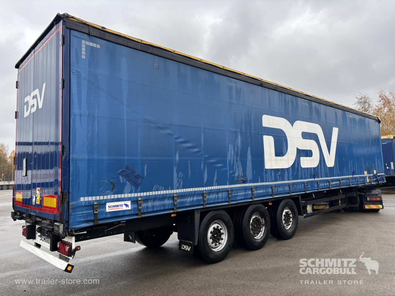 SCHMITZ Curtainsider Standard - Semirremolque lona: foto 1 SCHMITZ Curtainsider Standard - Semirremolque lona: foto 1