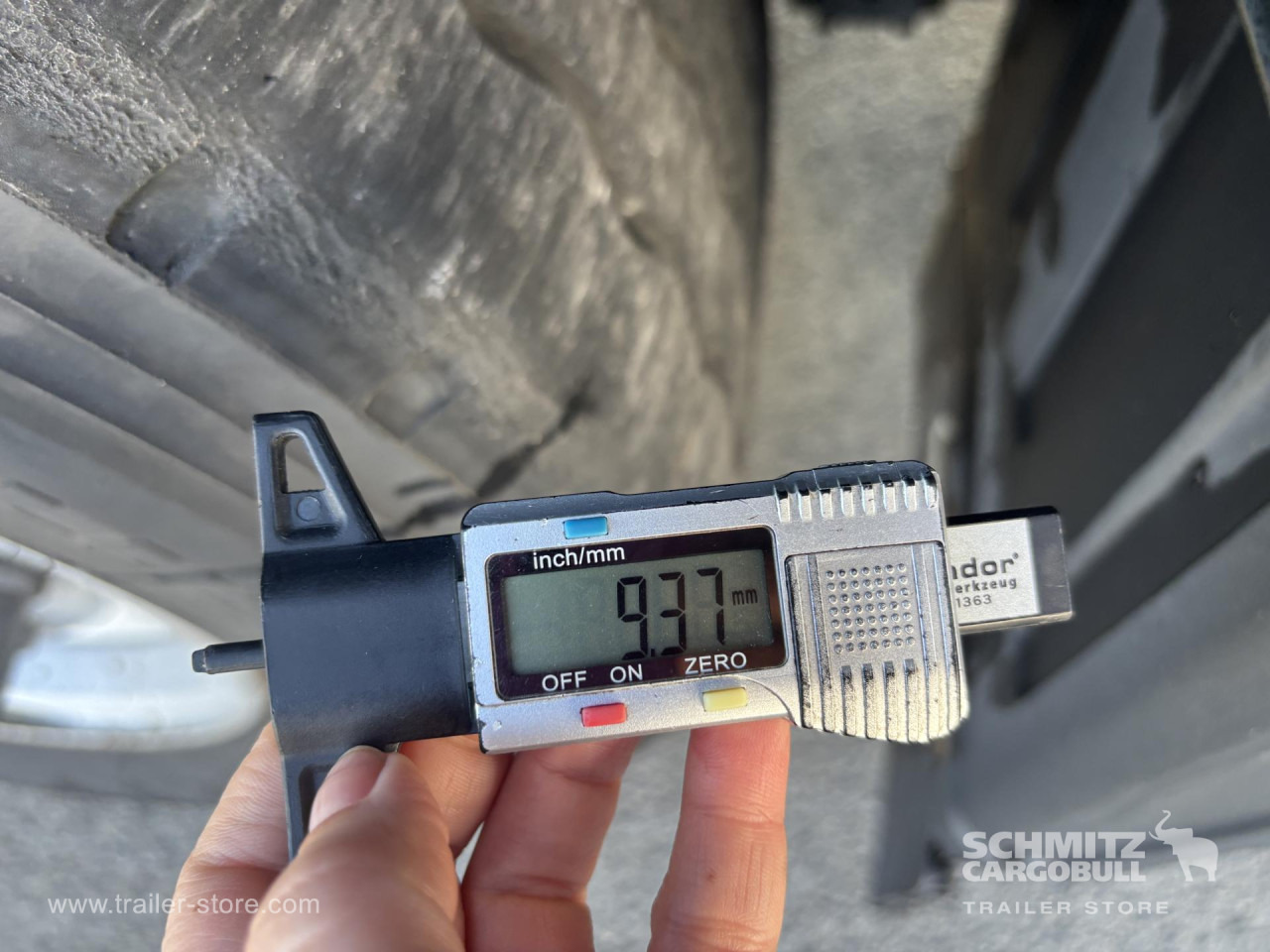 SCHMITZ Curtainsider Standard - Semirremolque lona: foto 5 SCHMITZ Curtainsider Standard - Semirremolque lona: foto 5