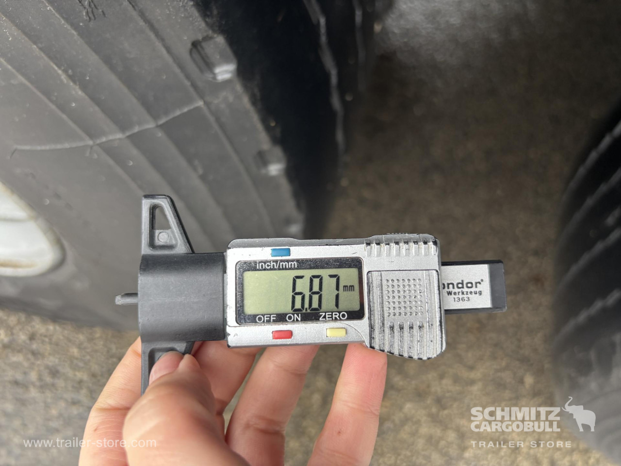 SCHMITZ Curtainsider Standard - Semirremolque lona: foto 3 SCHMITZ Curtainsider Standard - Semirremolque lona: foto 3