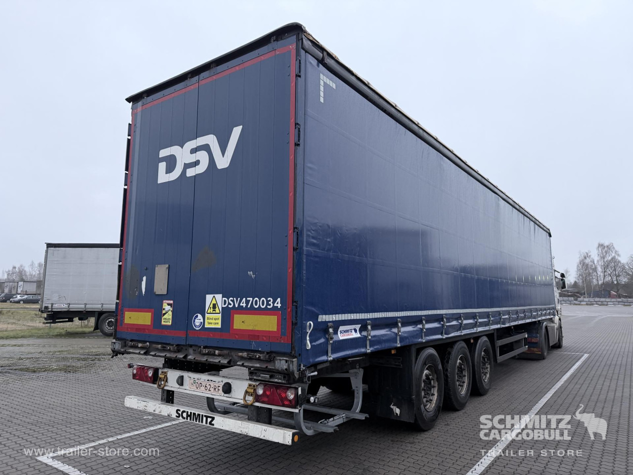 SCHMITZ Curtainsider Standard - Semirremolque lona: foto 1 SCHMITZ Curtainsider Standard - Semirremolque lona: foto 1