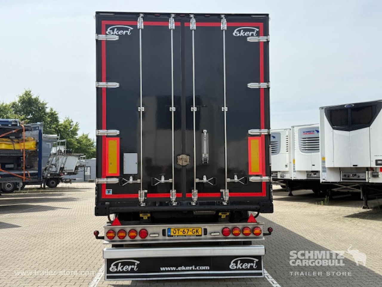 EKERI Oplegger Vries Vouw wand Double deck - Semirremolque isotérmico: foto 2 EKERI Oplegger Vries Vouw wand Double deck - Semirremolque isotérmico: foto 2