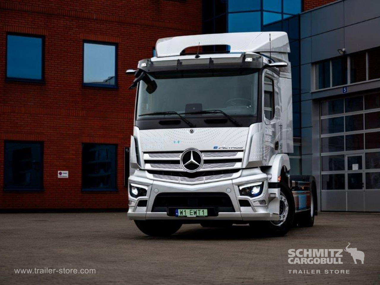 MERCEDES-BENZ Standard tractor unit - Cabeza tractora: foto 2 MERCEDES-BENZ Standard tractor unit - Cabeza tractora: foto 2