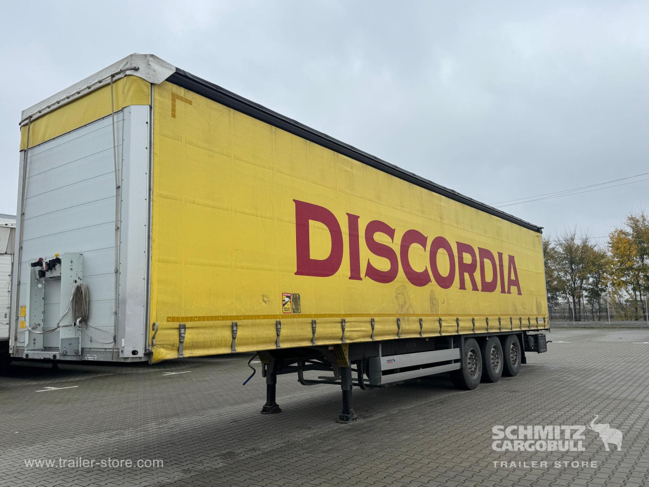 SCHMITZ Curtainsider Standard - Semirremolque lona: foto 1 SCHMITZ Curtainsider Standard - Semirremolque lona: foto 1