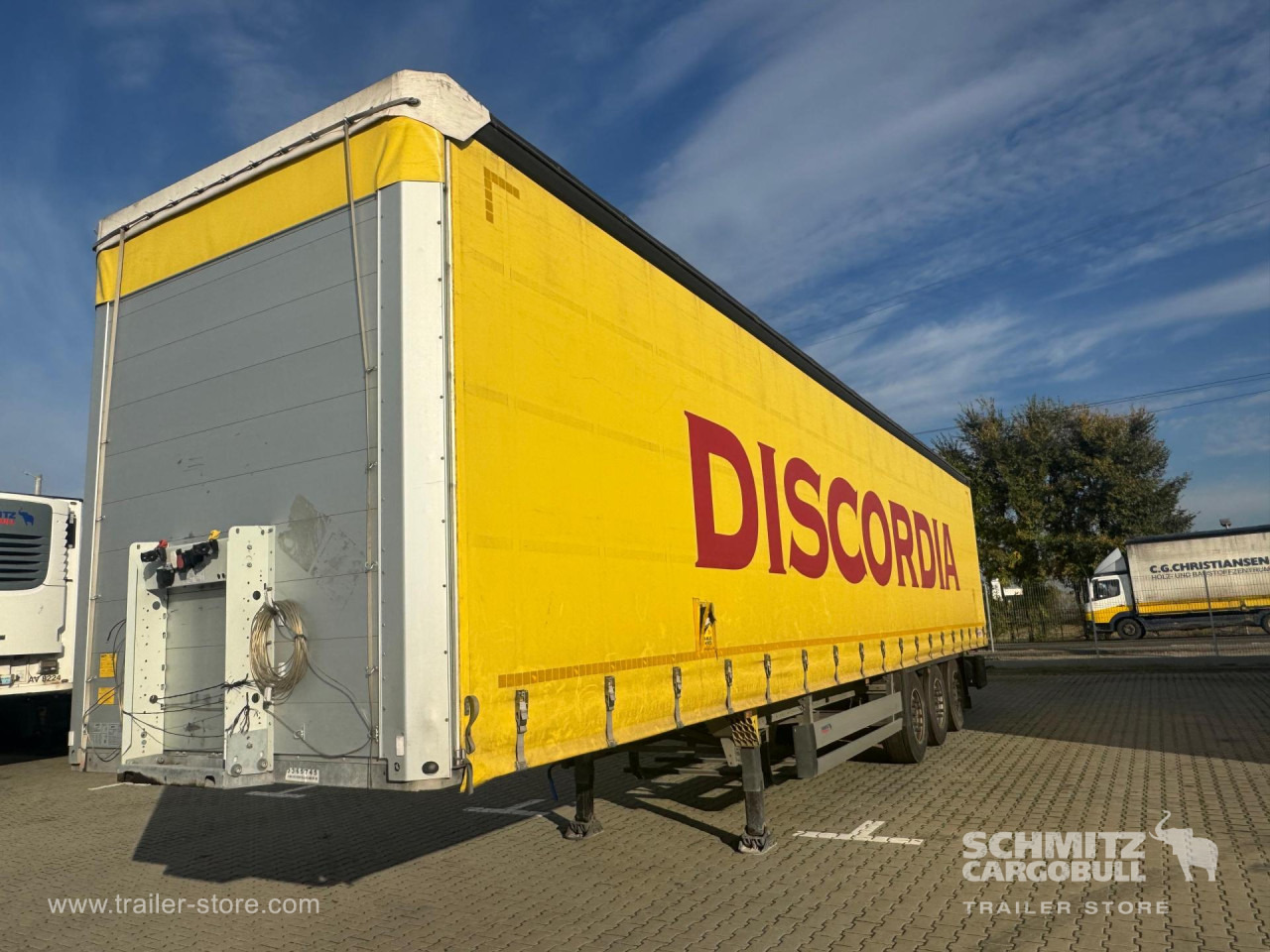 SCHMITZ Curtainsider Standard - Semirremolque lona: foto 1 SCHMITZ Curtainsider Standard - Semirremolque lona: foto 1