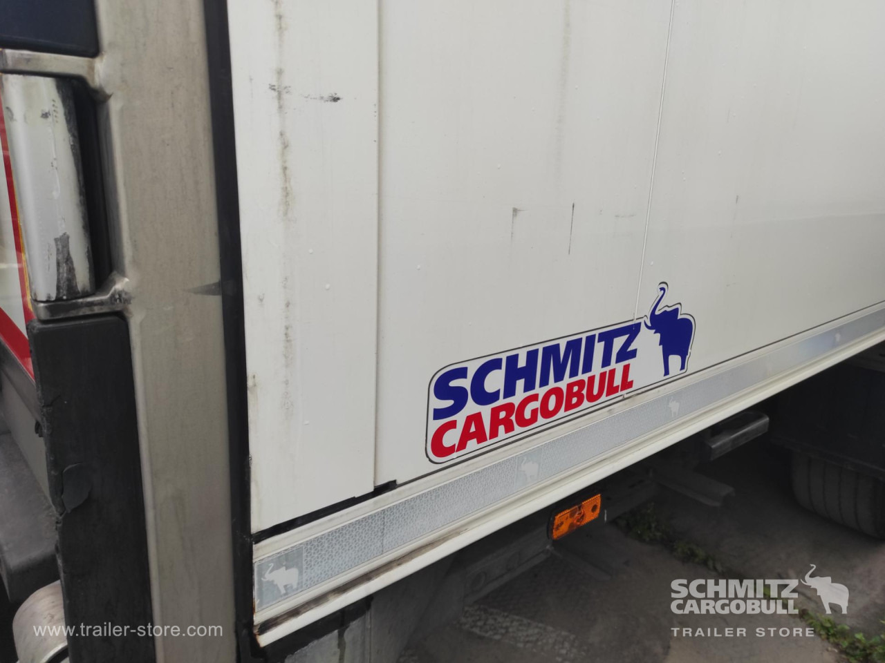 SCHMITZ Напівпричіп Стандартний - Semirremolque isotérmico: foto 5 SCHMITZ Напівпричіп Стандартний - Semirremolque isotérmico: foto 5