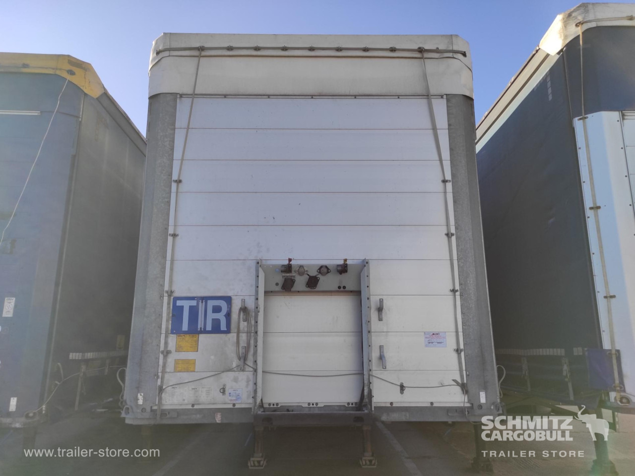 SCHMITZ Напівпричіп Стандартний - Semirremolque lona: foto 2 SCHMITZ Напівпричіп Стандартний - Semirremolque lona: foto 2
