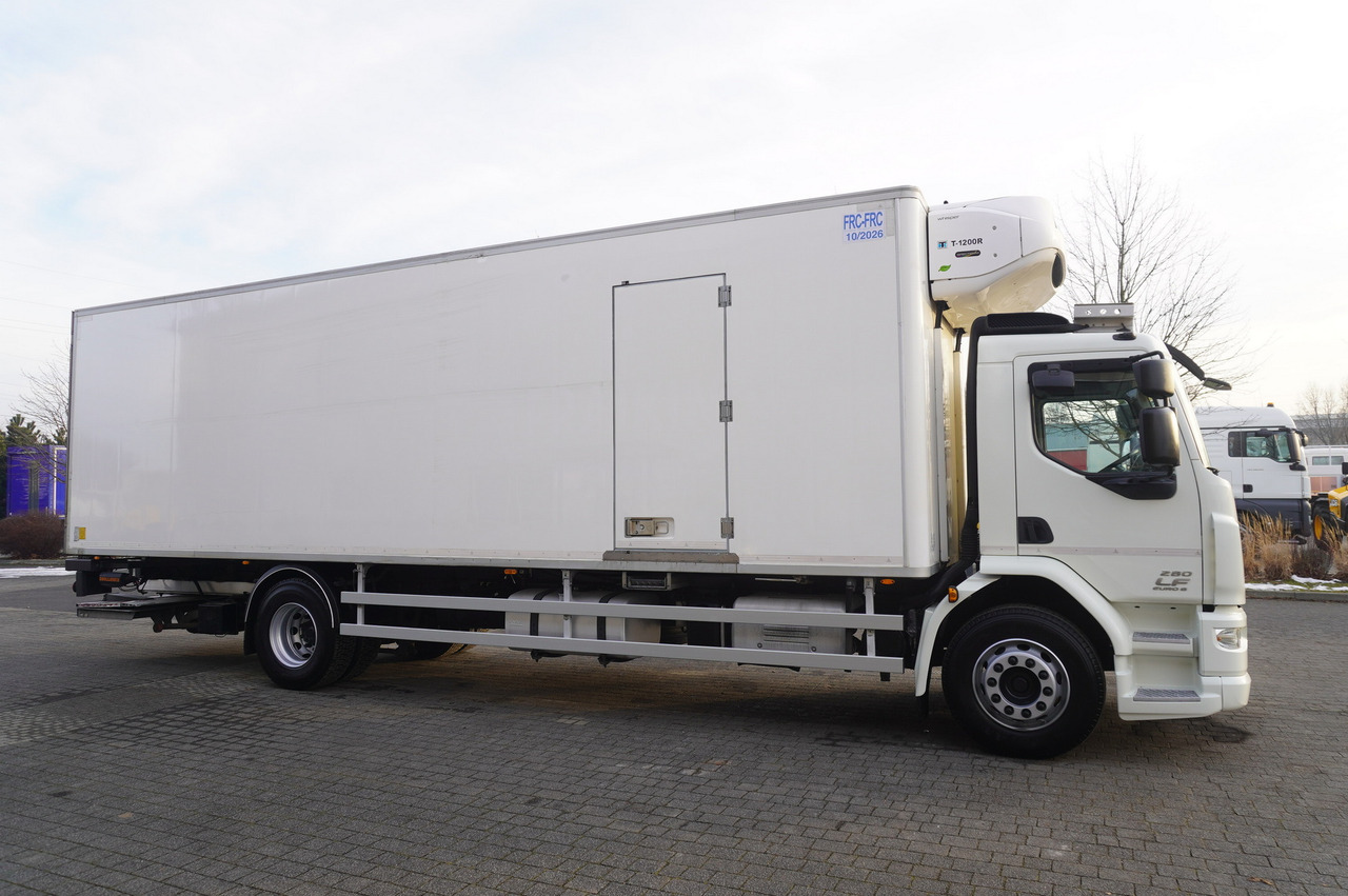 DAF LF 280 / Chereau multi-temperature refrigerator / Dhollandia DHSM.30 lift 2000 kg - Camión frigorífico: foto 5 DAF LF 280 / Chereau multi-temperature refrigerator / Dhollandia DHSM.30 lift 2000 kg - Camión frigorífico: foto 5