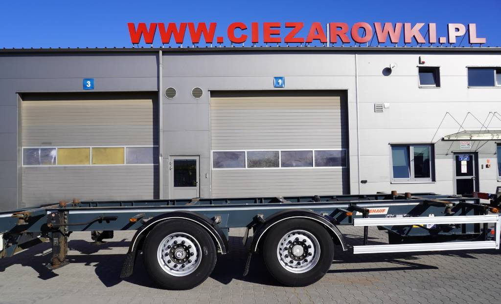 Fruehauf Trailer BDF (NEW) 6,000 km !!! - Remolque portacontenedore/ Intercambiable: foto 1 Fruehauf Trailer BDF (NEW) 6,000 km !!! - Remolque portacontenedore/ Intercambiable: foto 1
