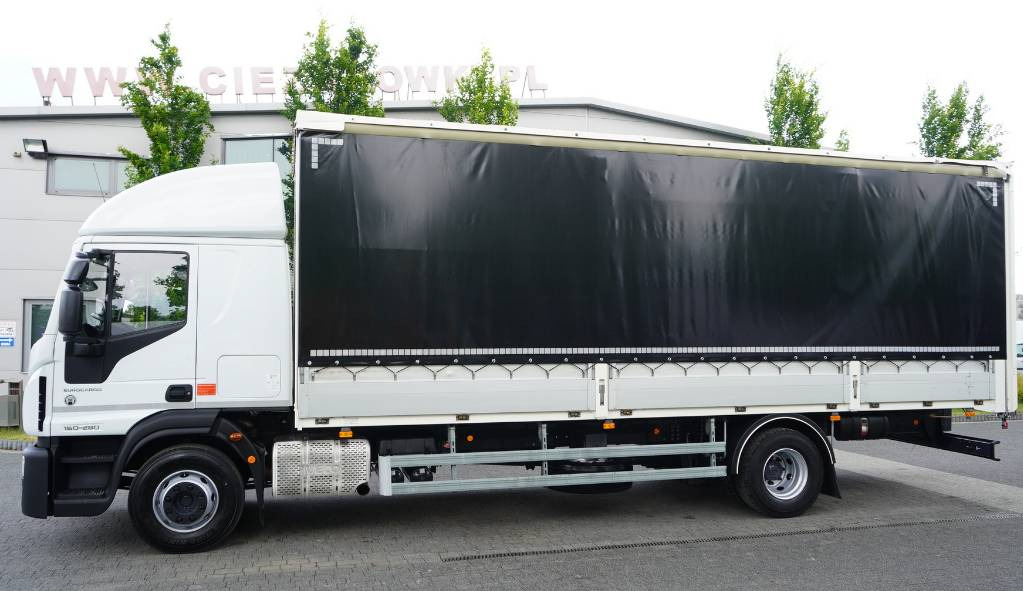 IVECO Eurocargo 160-280 GLOB E6 Tarpaulin / GVW 16 tons - Camión lona: foto 5 IVECO Eurocargo 160-280 GLOB E6 Tarpaulin / GVW 16 tons - Camión lona: foto 5