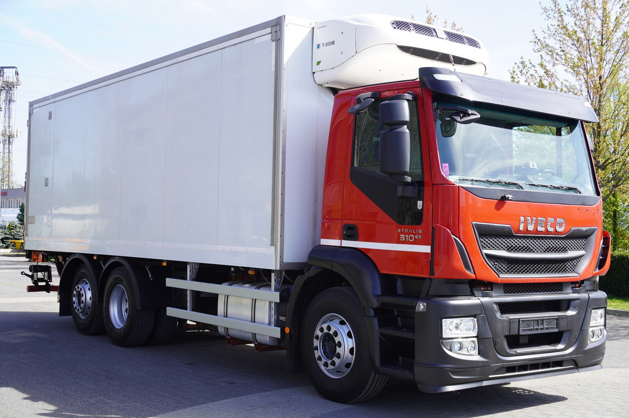 Iveco Stralis 310 6×2 E6 Refrigerator/ ATP/FRC / 18 pallets / Tail lift - Camión frigorífico: foto 5 Iveco Stralis 310 6×2 E6 Refrigerator/ ATP/FRC / 18 pallets / Tail lift - Camión frigorífico: foto 5