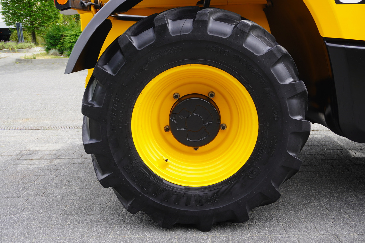 Leasing de JCB 526-56 AGRI Plus / 5.6 m telescopic loader / joystick JCB 526-56 AGRI Plus / 5.6 m telescopic loader / joystick: foto 24 Leasing de JCB 526-56 AGRI Plus / 5.6 m telescopic loader / joystick JCB 526-56 AGRI Plus / 5.6 m telescopic loader / joystick: foto 24