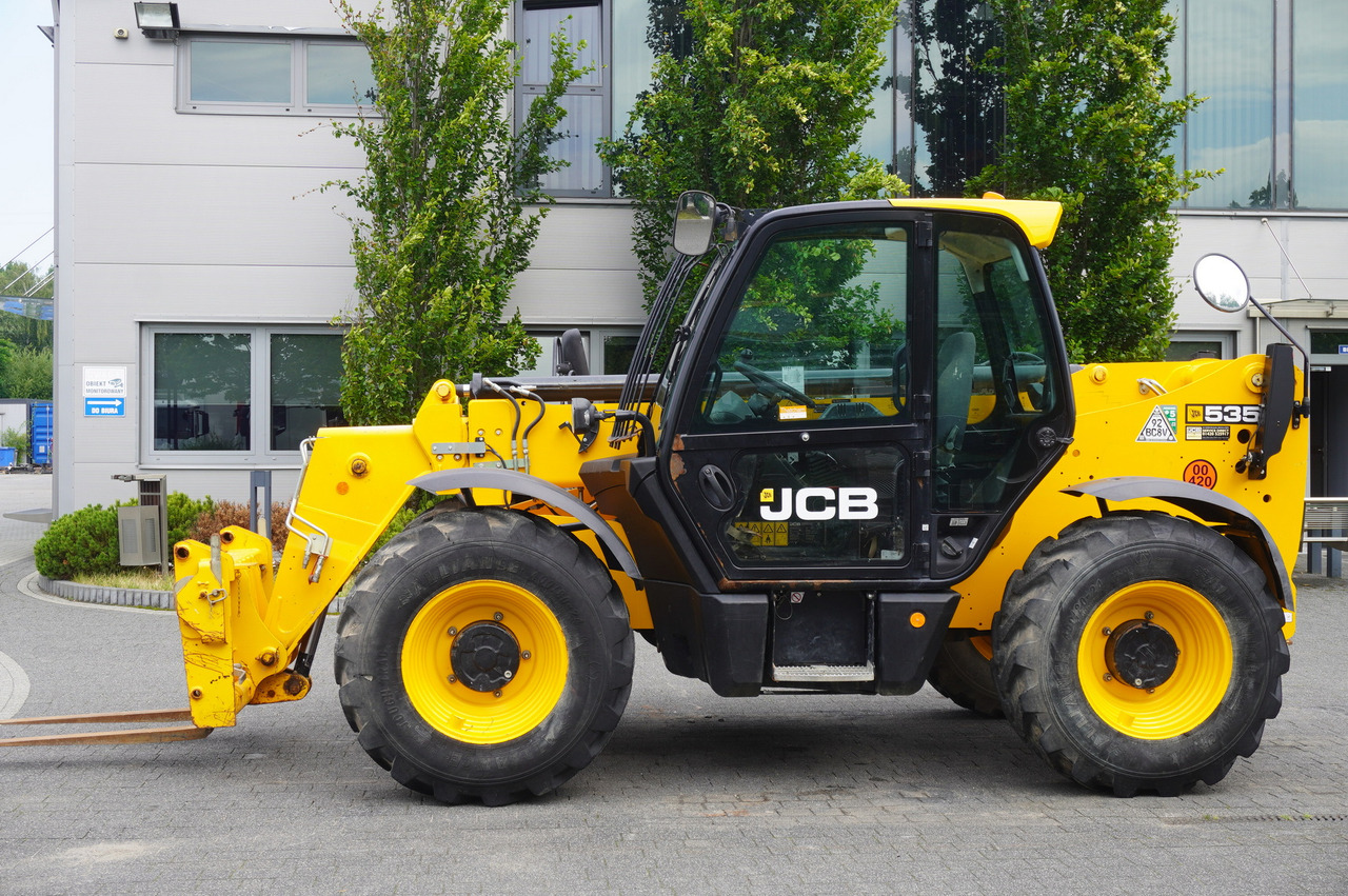 JCB 535-95 / 3.5 T / range 9.5 m / joystick / 2021 - Cargadora de ruedas telescópica: foto 4 JCB 535-95 / 3.5 T / range 9.5 m / joystick / 2021 - Cargadora de ruedas telescópica: foto 4
