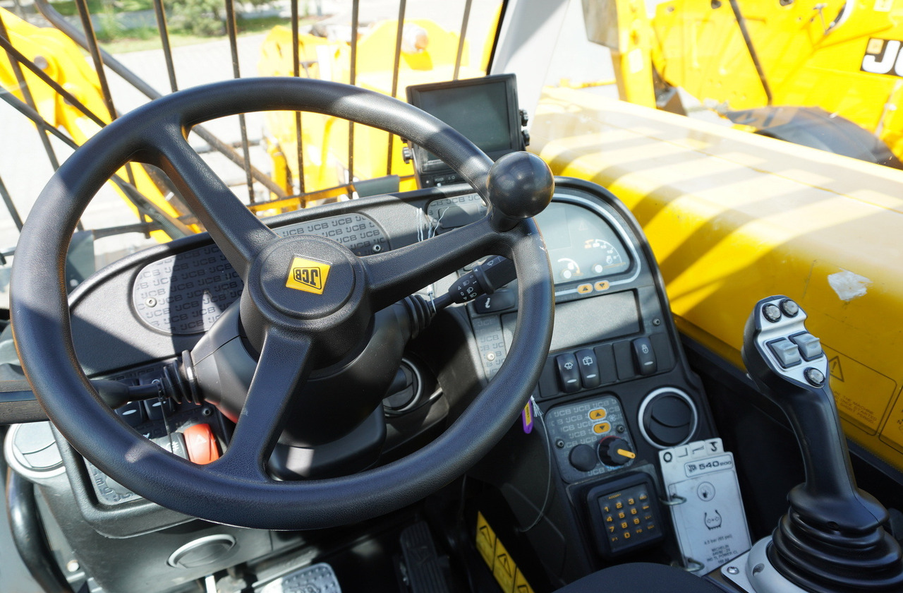 JCB 540-200 Telescopic Loader / 20 m reach / joystick / 2 units - Cargadora de ruedas: foto 4 JCB 540-200 Telescopic Loader / 20 m reach / joystick / 2 units - Cargadora de ruedas: foto 4