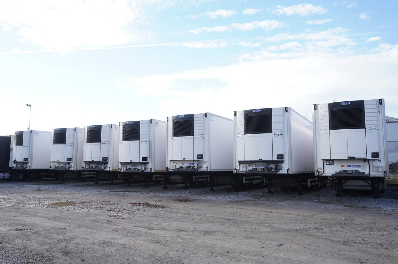 LAMBERET refrigerated semi-trailer / Carrier Vector 1950 MT (Multitemperature) / 10 units - Semirremolque frigorífico: foto 2 LAMBERET refrigerated semi-trailer / Carrier Vector 1950 MT (Multitemperature) / 10 units - Semirremolque frigorífico: foto 2