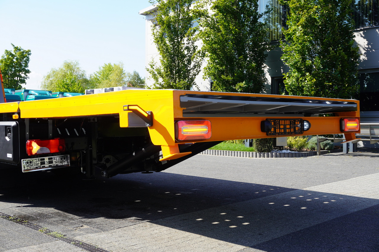 MAN TGS 35.420 8×2 / New tow truck / 3 steered axles / 20 T cap. / Sleeper cab - Camión portavehículos: foto 2 MAN TGS 35.420 8×2 / New tow truck / 3 steered axles / 20 T cap. / Sleeper cab - Camión portavehículos: foto 2