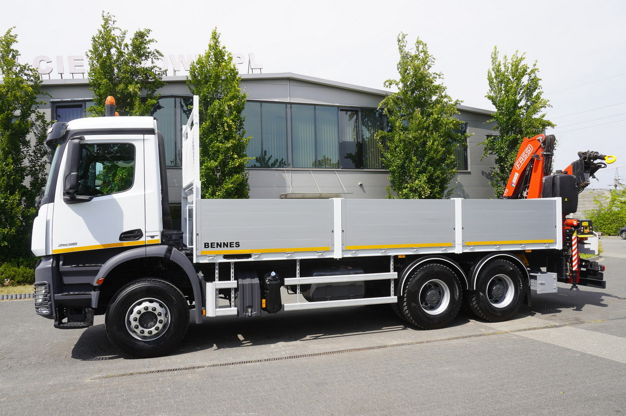 MERCEDES-BENZ AROCS 2636 Flatbed / HDS FASSI F175 7.7 T / 150,000 km - Autogrúa: foto 5 MERCEDES-BENZ AROCS 2636 Flatbed / HDS FASSI F175 7.7 T / 150,000 km - Autogrúa: foto 5