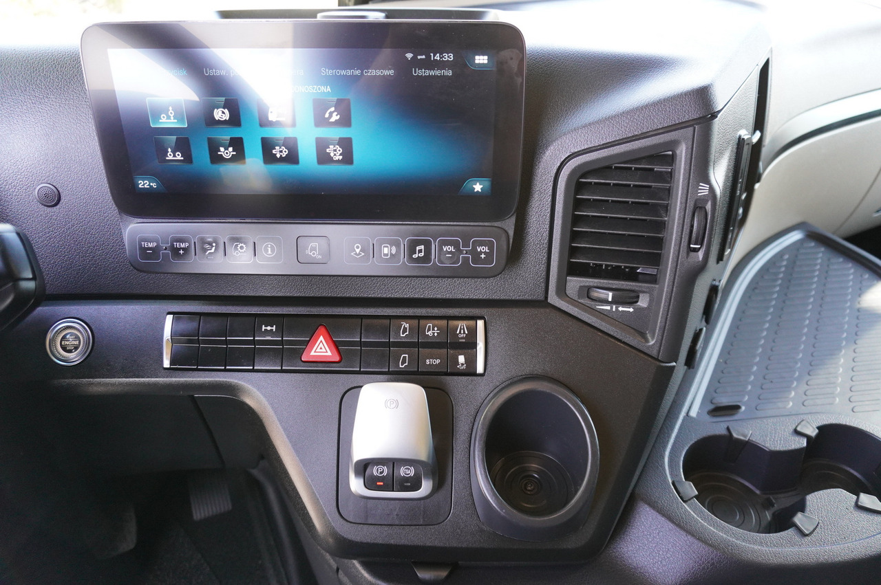 Leasing de MERCEDES-BENZ Actros 2548 E6 / GIGA / Cab Lounge chair / Lamberet Refrigerator / Carrier Supra 950 MERCEDES-BENZ Actros 2548 E6 / GIGA / Cab Lounge chair / Lamberet Refrigerator / Carrier Supra 950: foto 25