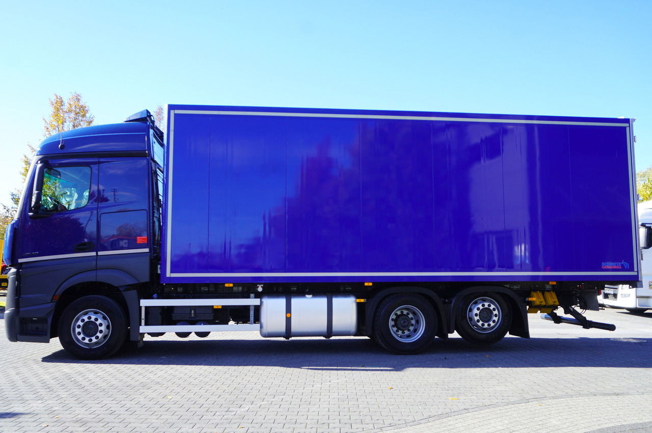 MERCEDES-BENZ Actros 2548 MP5 6×2 / Schmitz 19 EPAL refrigerator / 2023 - Camión frigorífico: foto 5 MERCEDES-BENZ Actros 2548 MP5 6×2 / Schmitz 19 EPAL refrigerator / 2023 - Camión frigorífico: foto 5
