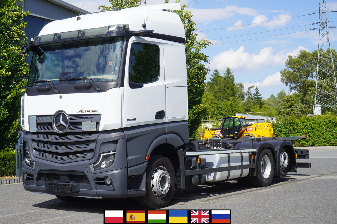 MERCEDES-BENZ Actros L 2545 MP5 / BDF / 2022 / 290 tho. km - Camión portacontenedore/ Intercambiable: foto 1 MERCEDES-BENZ Actros L 2545 MP5 / BDF / 2022 / 290 tho. km - Camión portacontenedore/ Intercambiable: foto 1