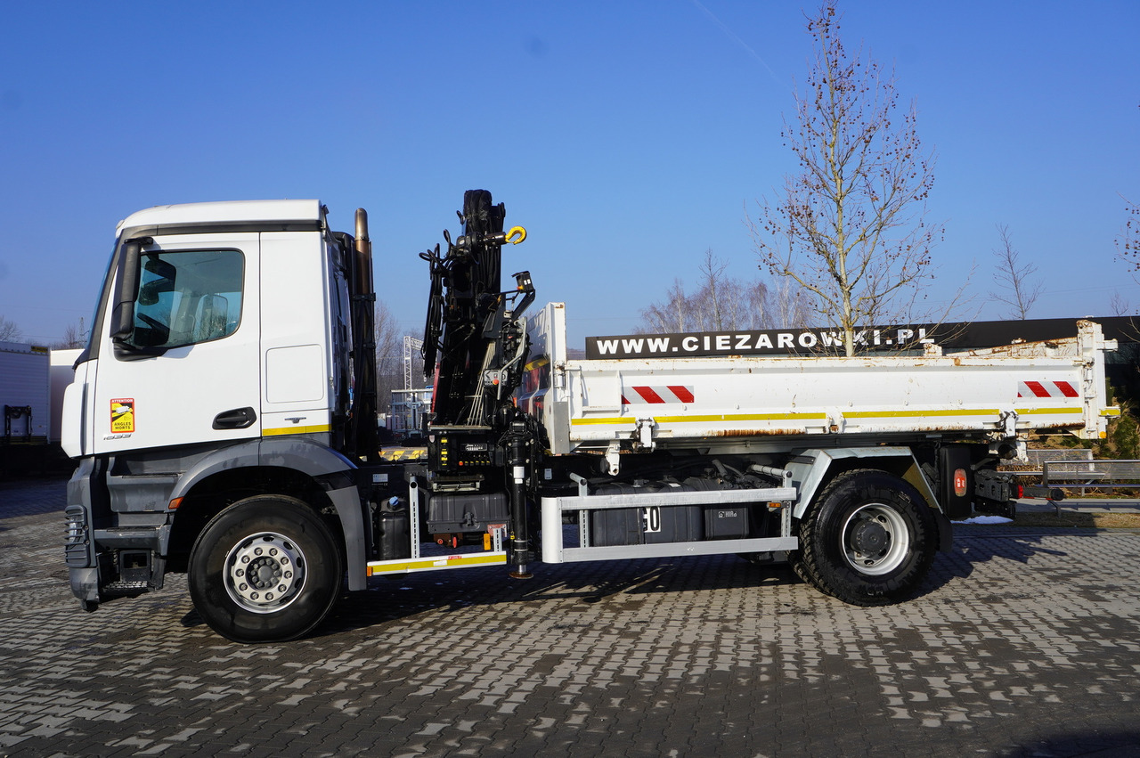 MERCEDES-BENZ Arocs 1833 / 87,000 km!!! / Hds HIAB X-DUO 128 B-2 / three-sided tipper - Camión caja abierta, Camión grúa: foto 4 MERCEDES-BENZ Arocs 1833 / 87,000 km!!! / Hds HIAB X-DUO 128 B-2 / three-sided tipper - Camión caja abierta, Camión grúa: foto 4