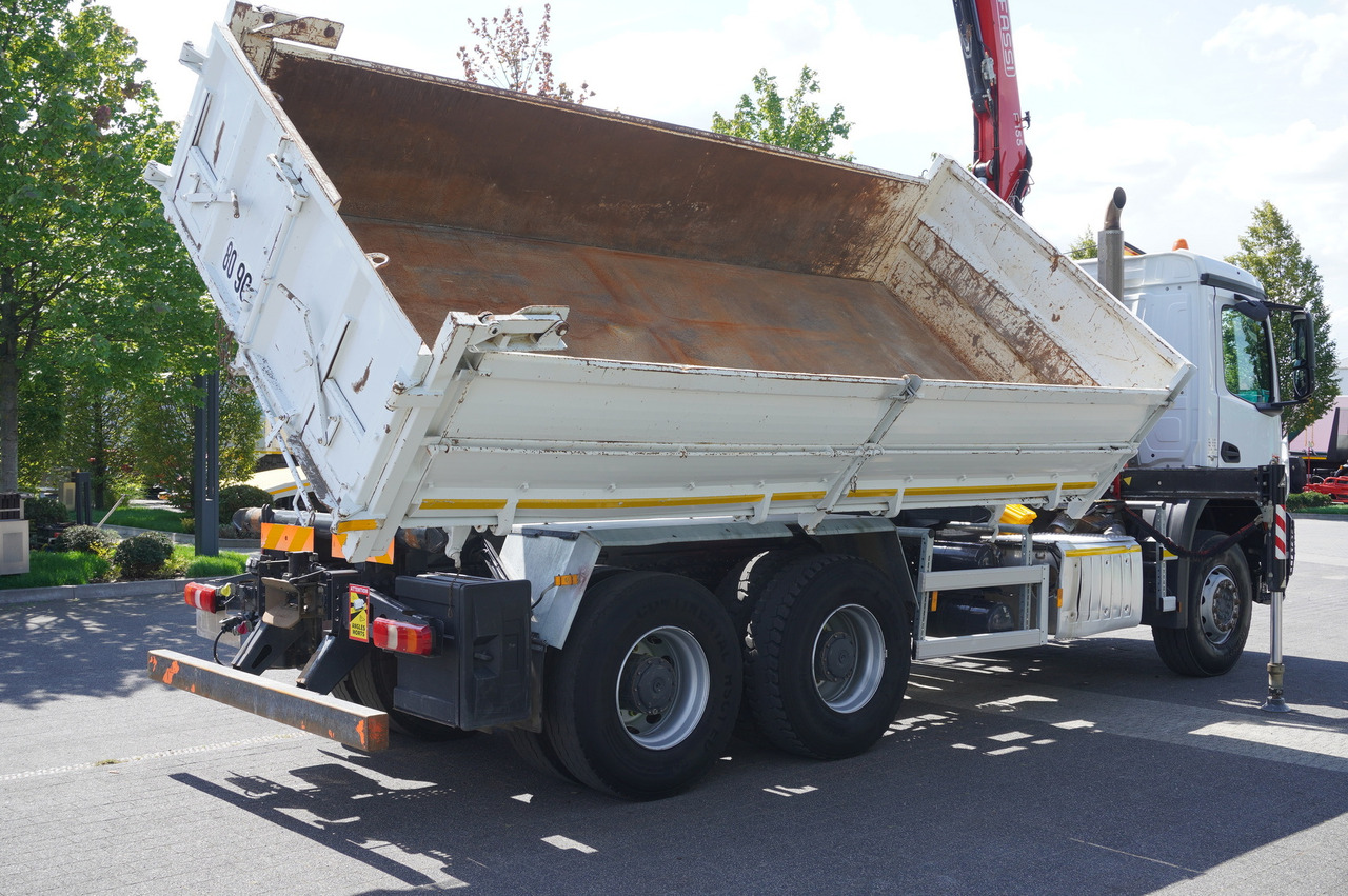 Leasing de MERCEDES-BENZ Arocs 2636 / 6x4 / HDS Fassi / 3-Way Tipper / Bortmatic MERCEDES-BENZ Arocs 2636 / 6x4 / HDS Fassi / 3-Way Tipper / Bortmatic: foto 10