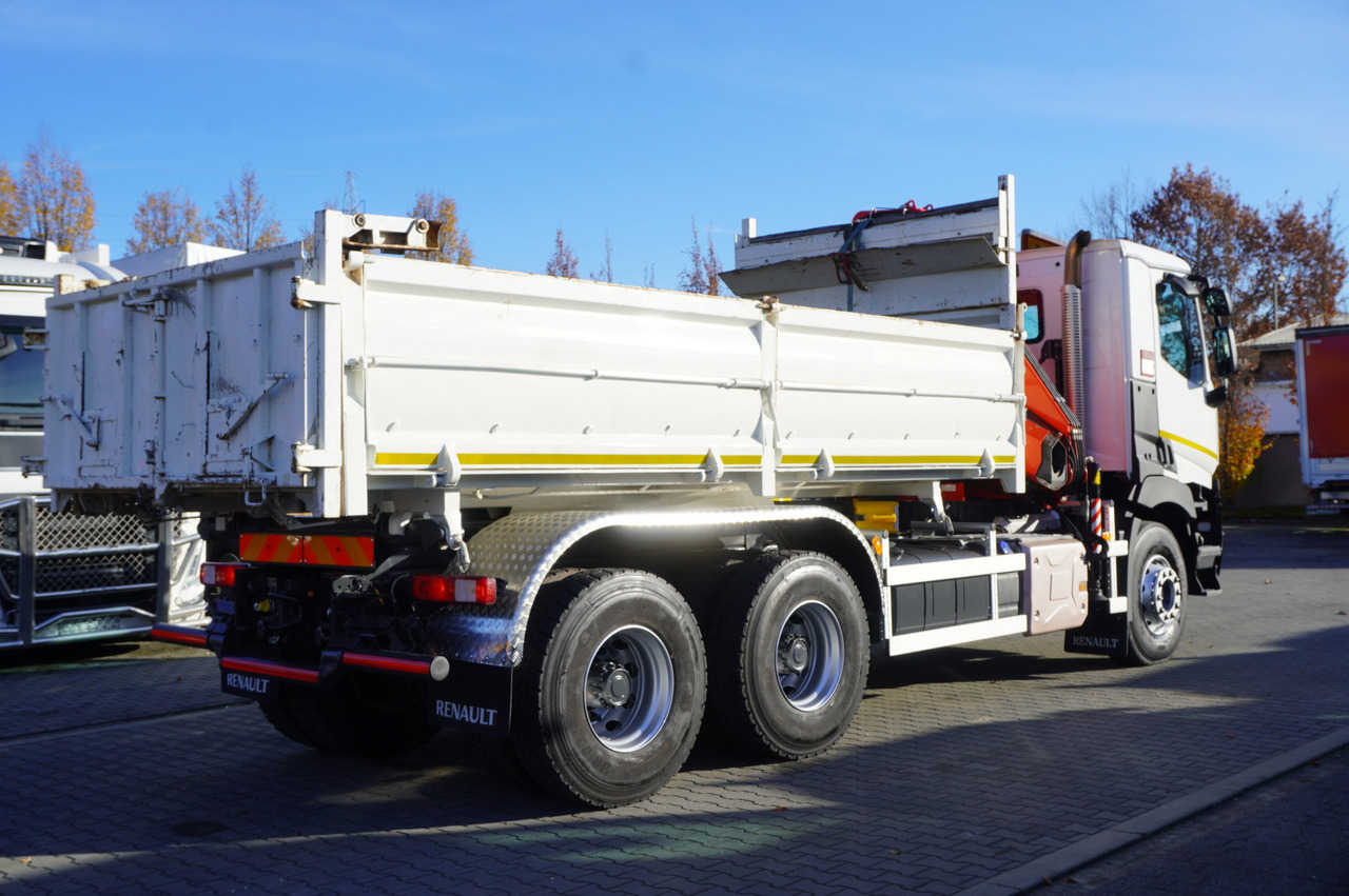 RENAULT C380 E6 6×4 / HDS Fassi F135 2700 MTH / Range 8 m / 5.6 t lifting capacity / 3-side tipper / Bortmatic - Camión grúa: foto 4 RENAULT C380 E6 6×4 / HDS Fassi F135 2700 MTH / Range 8 m / 5.6 t lifting capacity / 3-side tipper / Bortmatic - Camión grúa: foto 4