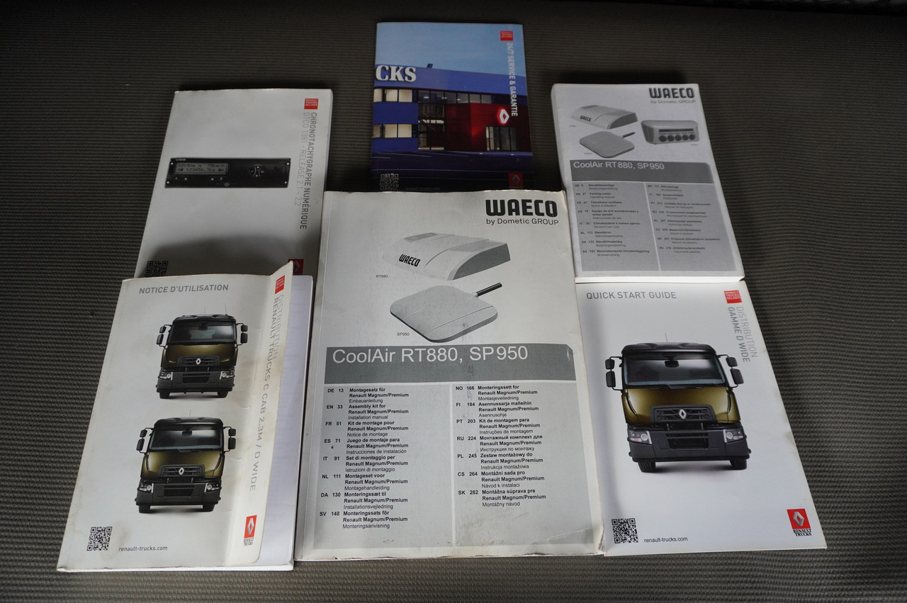 Camión portavehículos RENAULT D19 Wide Glob / 7.8 m NEW tow truck / 280 tho. km: foto 39