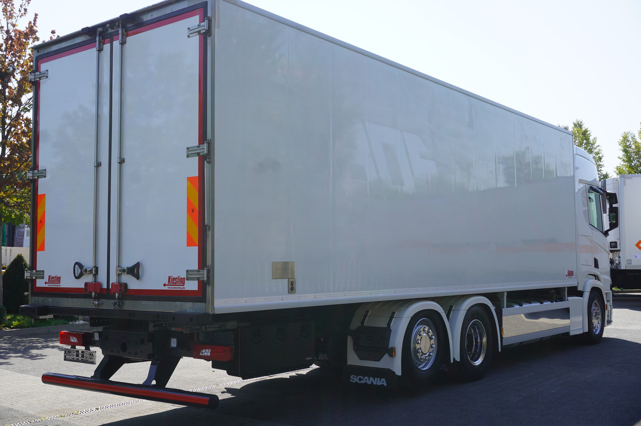 SCANIA R500 Hook-Up Refrigerated Truck KIESLING 20 EPAL / Carrier Supra 1250 Silent - Camión frigorífico: foto 4 SCANIA R500 Hook-Up Refrigerated Truck KIESLING 20 EPAL / Carrier Supra 1250 Silent - Camión frigorífico: foto 4