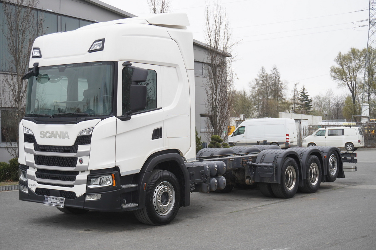 Scania G540 8x4 / Chassis 8.7 m / Steered axle / 2021 - Camión grúa: foto 2 Scania G540 8x4 / Chassis 8.7 m / Steered axle / 2021 - Camión grúa: foto 2