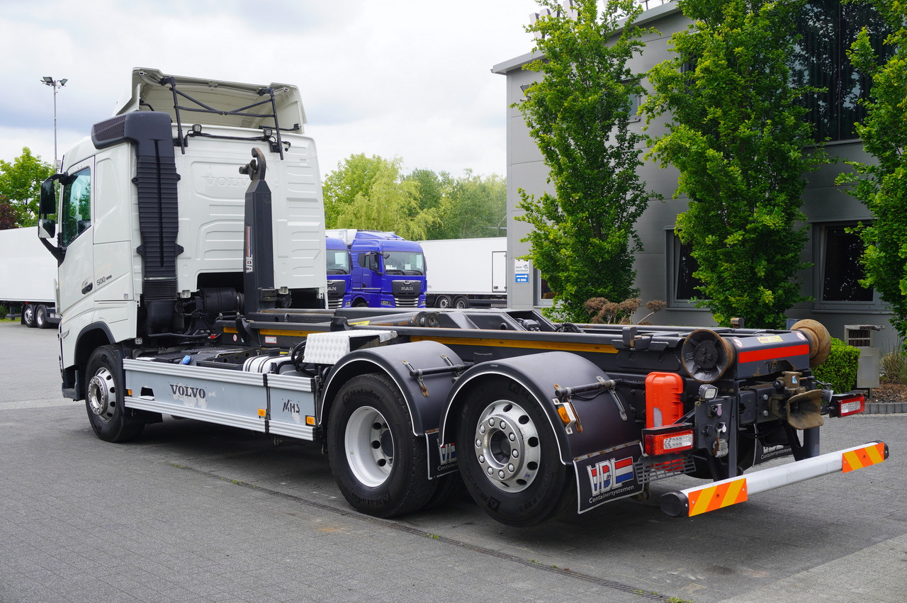 VOLVO FH 500 / VDL hooklift 21 tons / 2022 / steering 3d axle / 2 units - Camión multibasculante: foto 5 VOLVO FH 500 / VDL hooklift 21 tons / 2022 / steering 3d axle / 2 units - Camión multibasculante: foto 5