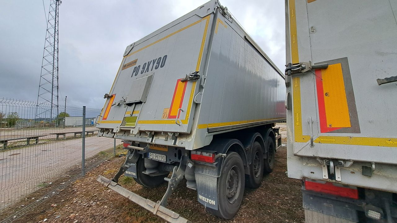 WIELTON NW-3 / weight 6.2 t / capacity 38m3 / Electrically folded roof / Teflon / 20 units, 2022 - Semirremolque volquete: foto 5 WIELTON NW-3 / weight 6.2 t / capacity 38m3 / Electrically folded roof / Teflon / 20 units, 2022 - Semirremolque volquete: foto 5