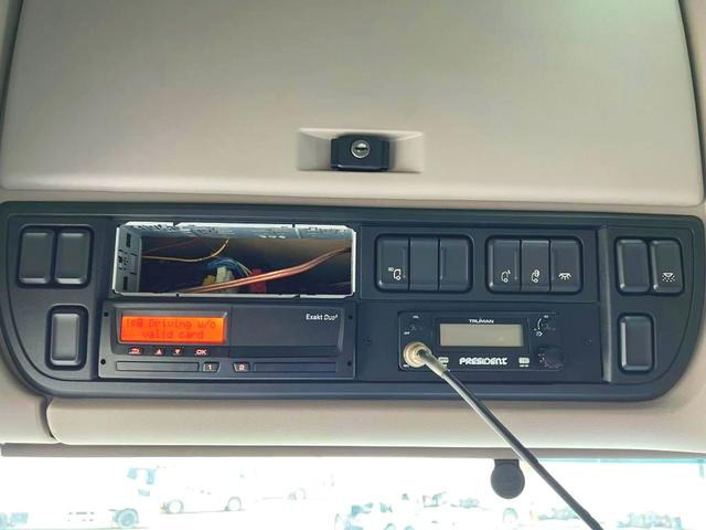 DAF XF 460 FT SSC Intarder 2xTank 1.185 Liter Euro 6 - Cabeza tractora: foto 4 DAF XF 460 FT SSC Intarder 2xTank 1.185 Liter Euro 6 - Cabeza tractora: foto 4