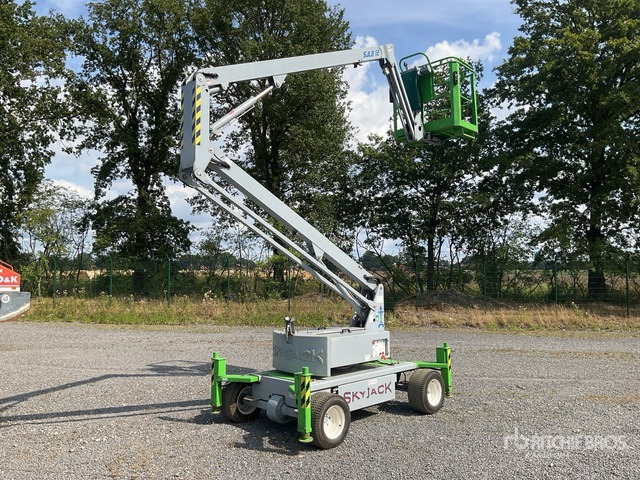2000 Skyjack SJ12 2WD Electric Articulating Boom Lift - Plataforma articulada: foto 2 2000 Skyjack SJ12 2WD Electric Articulating Boom Lift - Plataforma articulada: foto 2