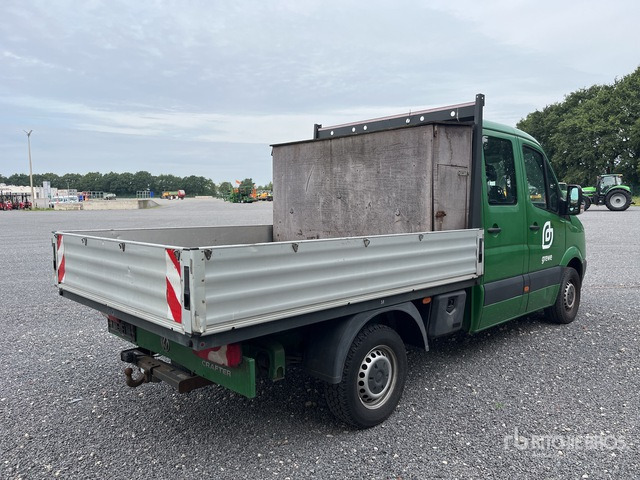 2015 Volkswagen Crafter 4x2 Crew Cab Flatbed Truck - Camión caja abierta: foto 4 2015 Volkswagen Crafter 4x2 Crew Cab Flatbed Truck - Camión caja abierta: foto 4