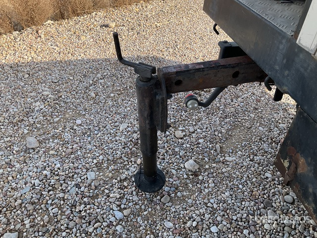 2013 Iveco 40C14G 1994 Hiab 015 1200 kg Straight ... Flatbed Truck with Crane - Camión caja abierta: foto 4 2013 Iveco 40C14G 1994 Hiab 015 1200 kg Straight ... Flatbed Truck with Crane - Camión caja abierta: foto 4