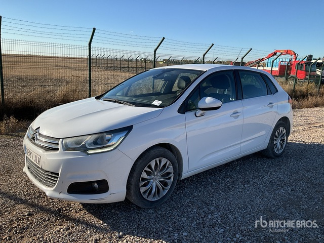 2015 Citroen C4 Blue Hdi Automobile - Coche: foto 1 2015 Citroen C4 Blue Hdi Automobile - Coche: foto 1