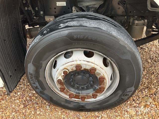 2016 MAN TGX18.440 4x2 Sleeper Container Truck - Camión portacontenedore/ Intercambiable: foto 4 2016 MAN TGX18.440 4x2 Sleeper Container Truck - Camión portacontenedore/ Intercambiable: foto 4