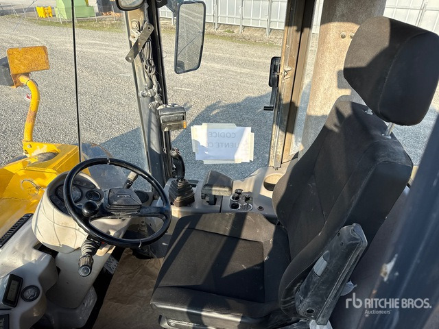 2000 Furukawa 355 Wheel Loader - Cargadora de ruedas: foto 5 2000 Furukawa 355 Wheel Loader - Cargadora de ruedas: foto 5