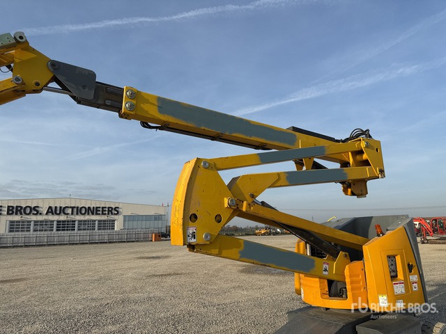 2006 Haulotte HA15IP Electric Articulating Boom Lift - Plataforma articulada: foto 5 2006 Haulotte HA15IP Electric Articulating Boom Lift - Plataforma articulada: foto 5
