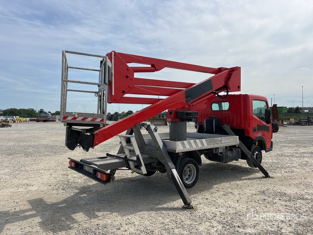 2011 Renault Maxity 2011 Socage DA320 20 m on Bucket Truck - Camión con plataforma elevadora: foto 4 2011 Renault Maxity 2011 Socage DA320 20 m on Bucket Truck - Camión con plataforma elevadora: foto 4
