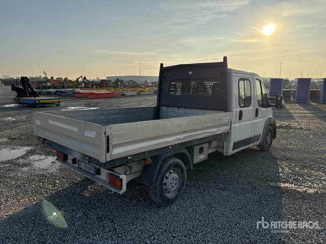 2012 Peugeot Boxer Crew Cab Flatbed Truck - Camión caja abierta: foto 3 2012 Peugeot Boxer Crew Cab Flatbed Truck - Camión caja abierta: foto 3